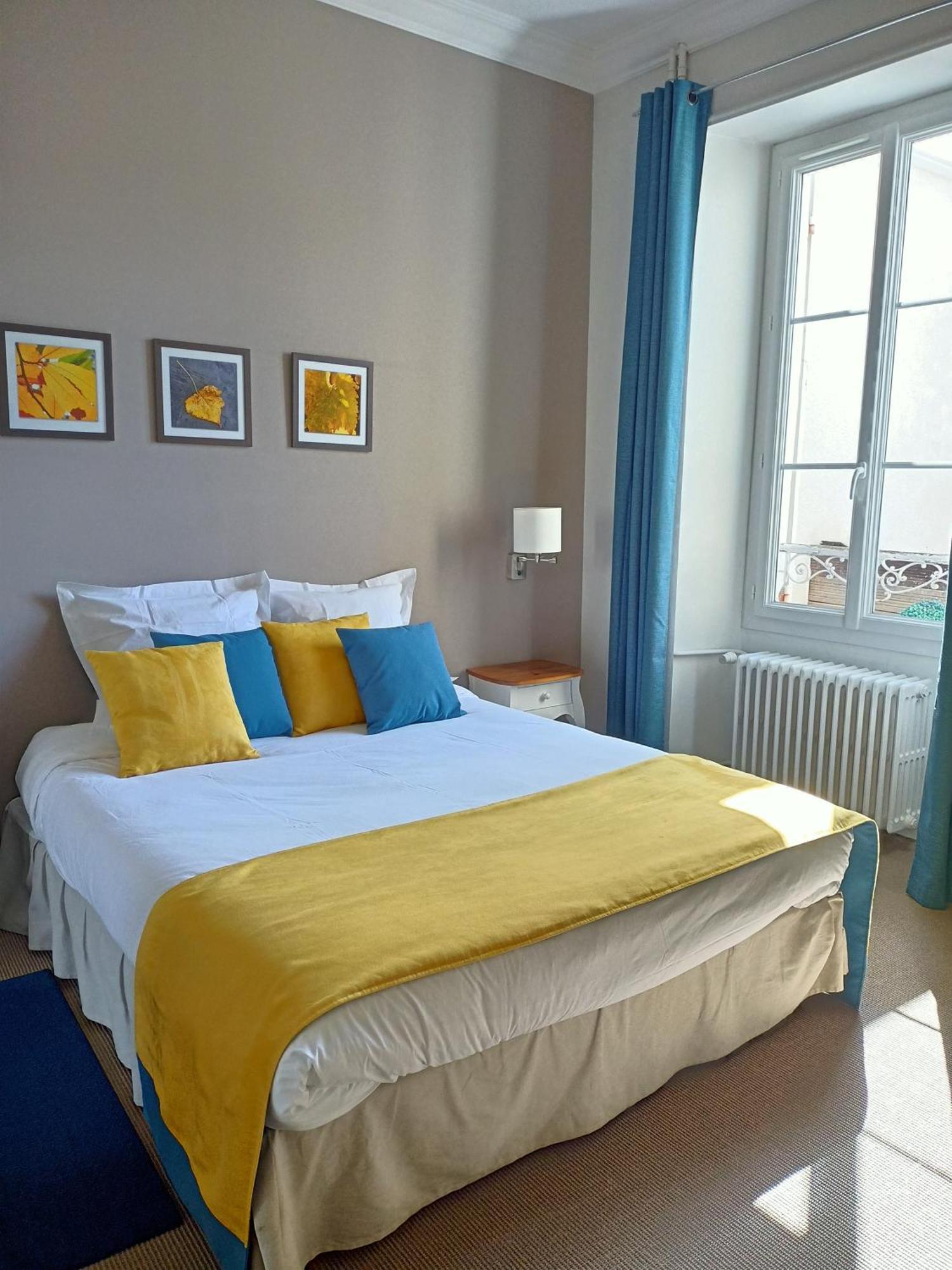 Les Suites Angevines Ανζέρ Εξωτερικό φωτογραφία