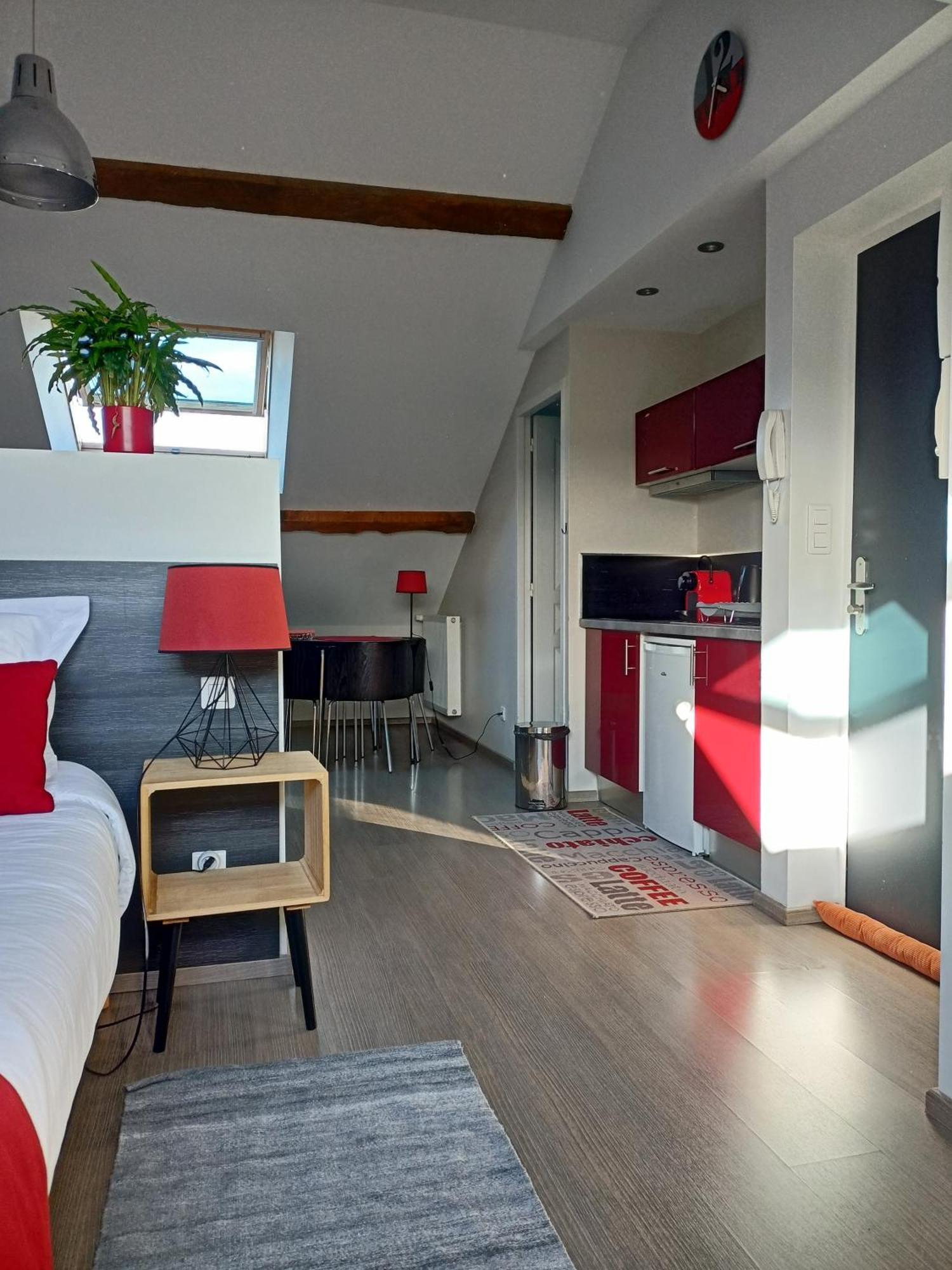 Les Suites Angevines Ανζέρ Εξωτερικό φωτογραφία